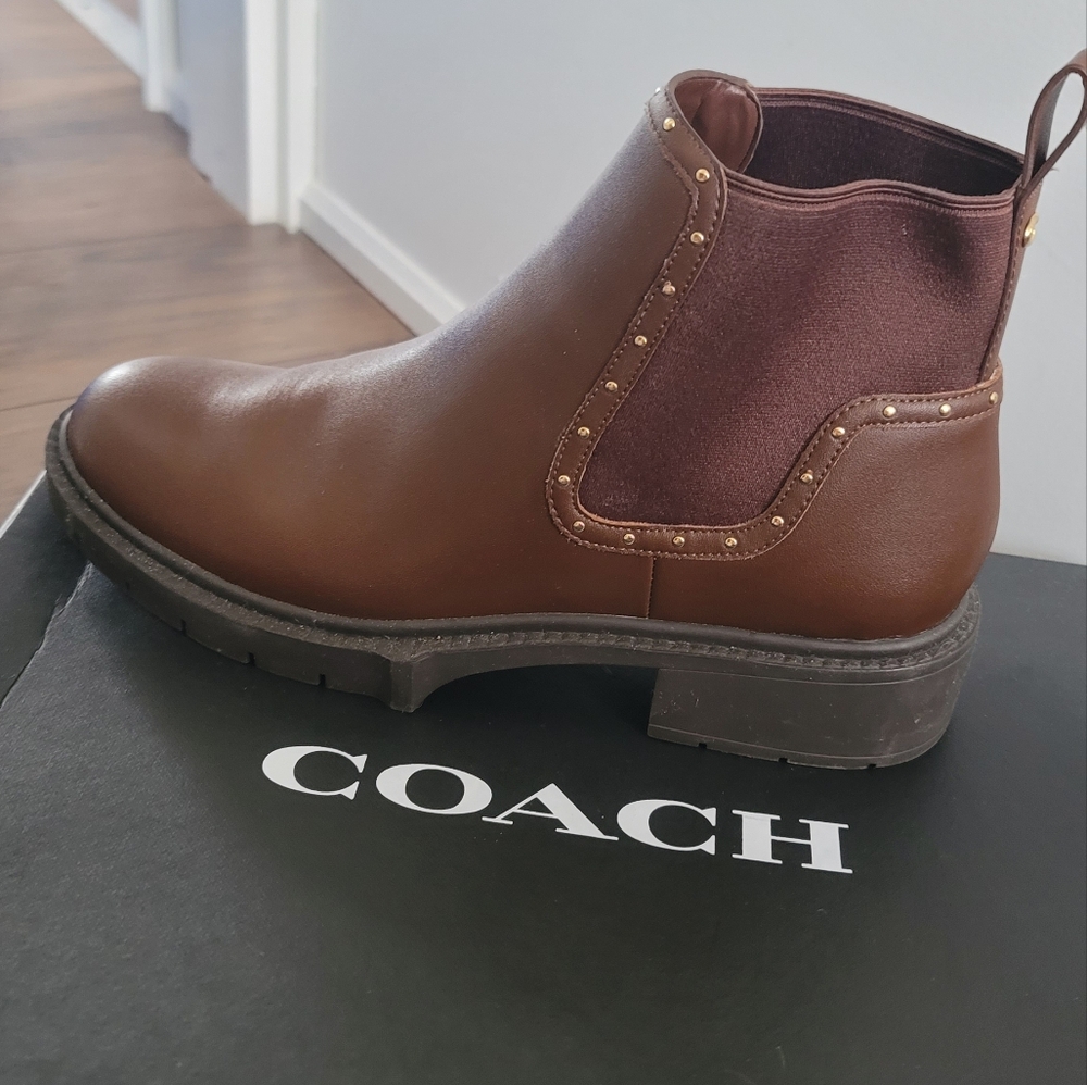 New COACH LORY BOOTIE